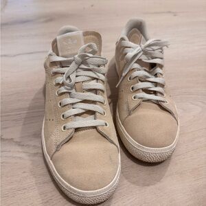 Adidas Cream Casual Sneakers